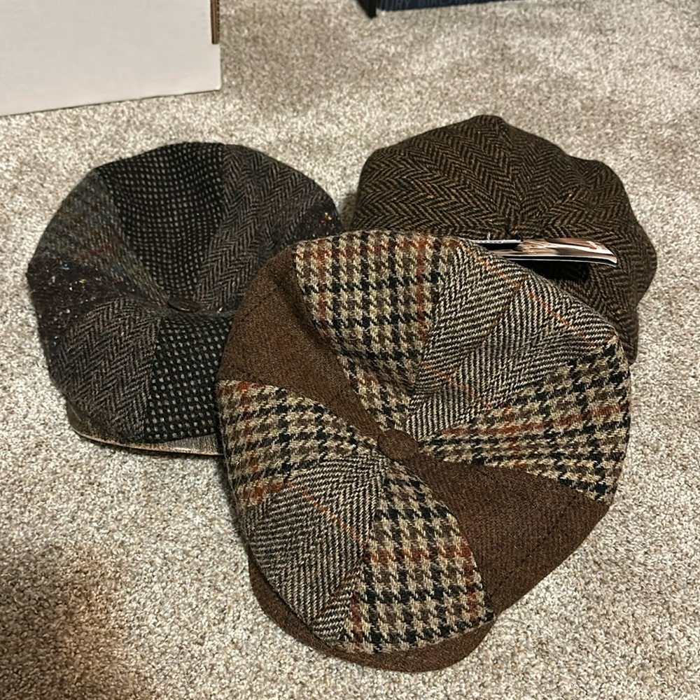 Bundle of 3 Wigens newsboy caps 58-60 cm